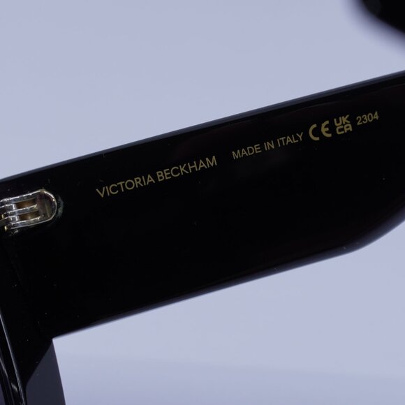 Victoria Beckham VB653S 001 Sunglasses Black Square Frame, Smoke Lenses - Picture 6 of 9